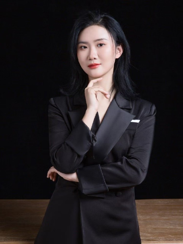恭贺石沁玉老师入库华熠智库