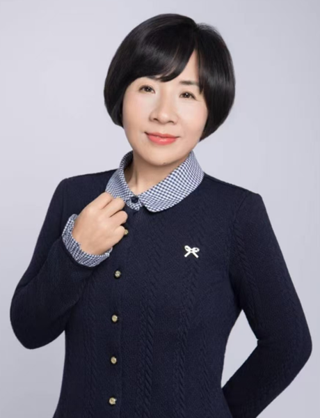 恭喜费诗雅老师入库华熠智库